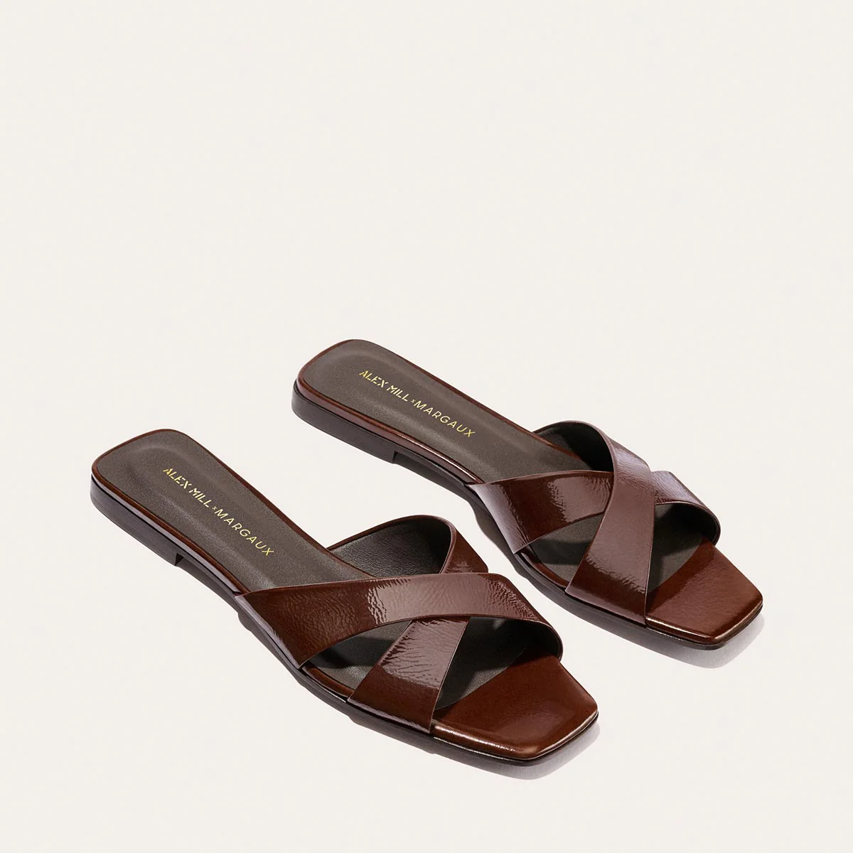 Alex Mill x Margaux: The Selene Flat Sandal - Espresso Crinkle Patent - Image 3